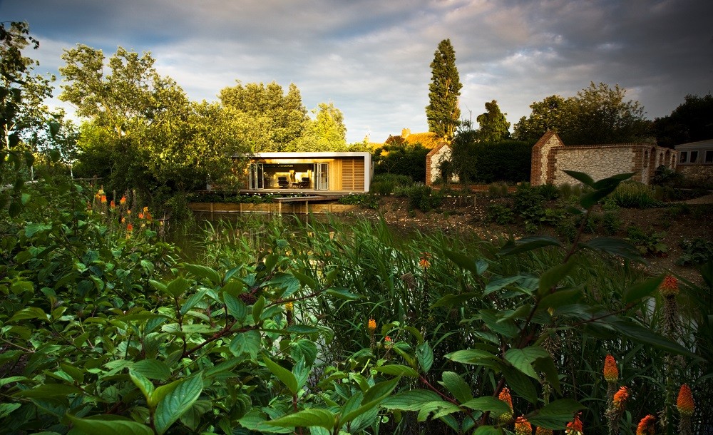 Country estate garden room outbuilding