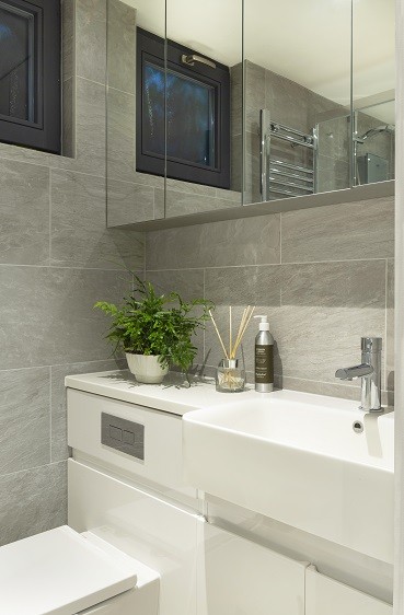 Garden room bathroom design