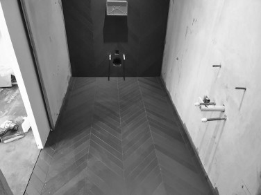 Bespoke shower room design by Rooms Outdoor