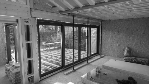 Garden gym walls insulation