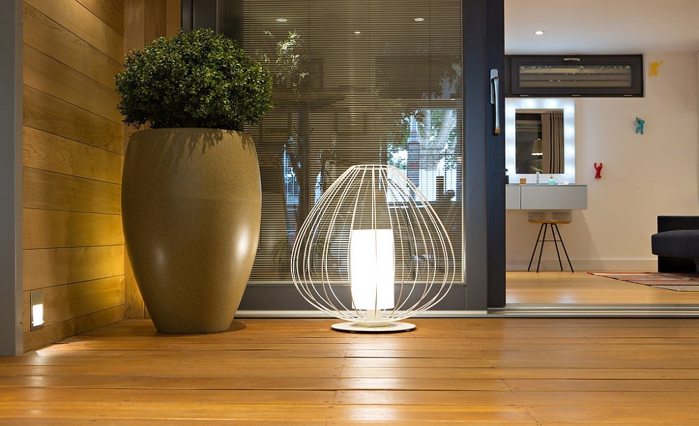 Hardwood decking option for your garden room