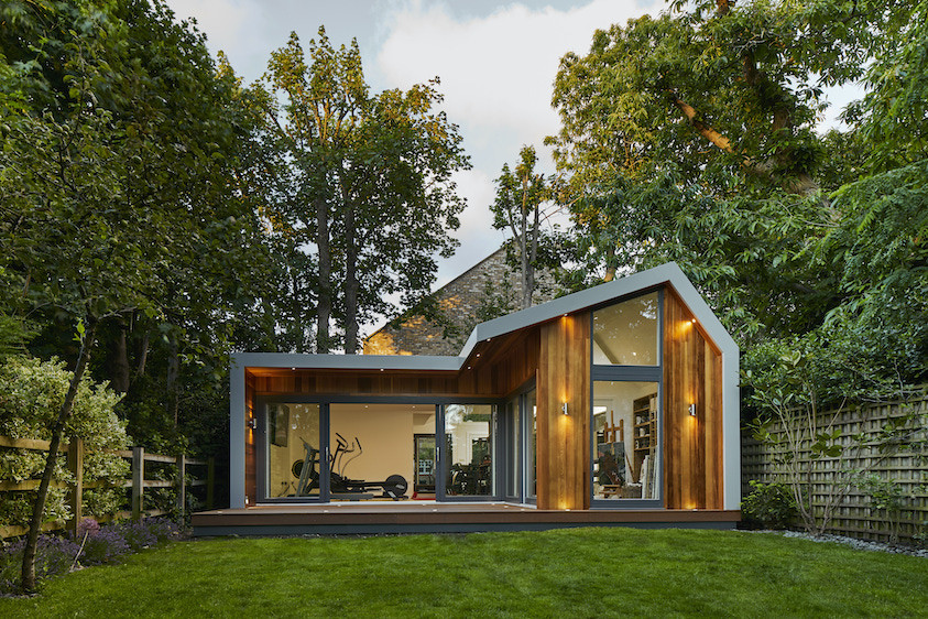 Bespoke garden gym in Western Red cedar