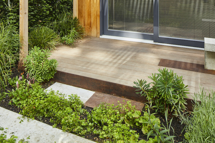 Garden room and landscaping design